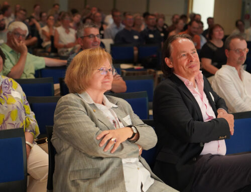 200 Gäste feiern beim Sommerempfang der Hochschule